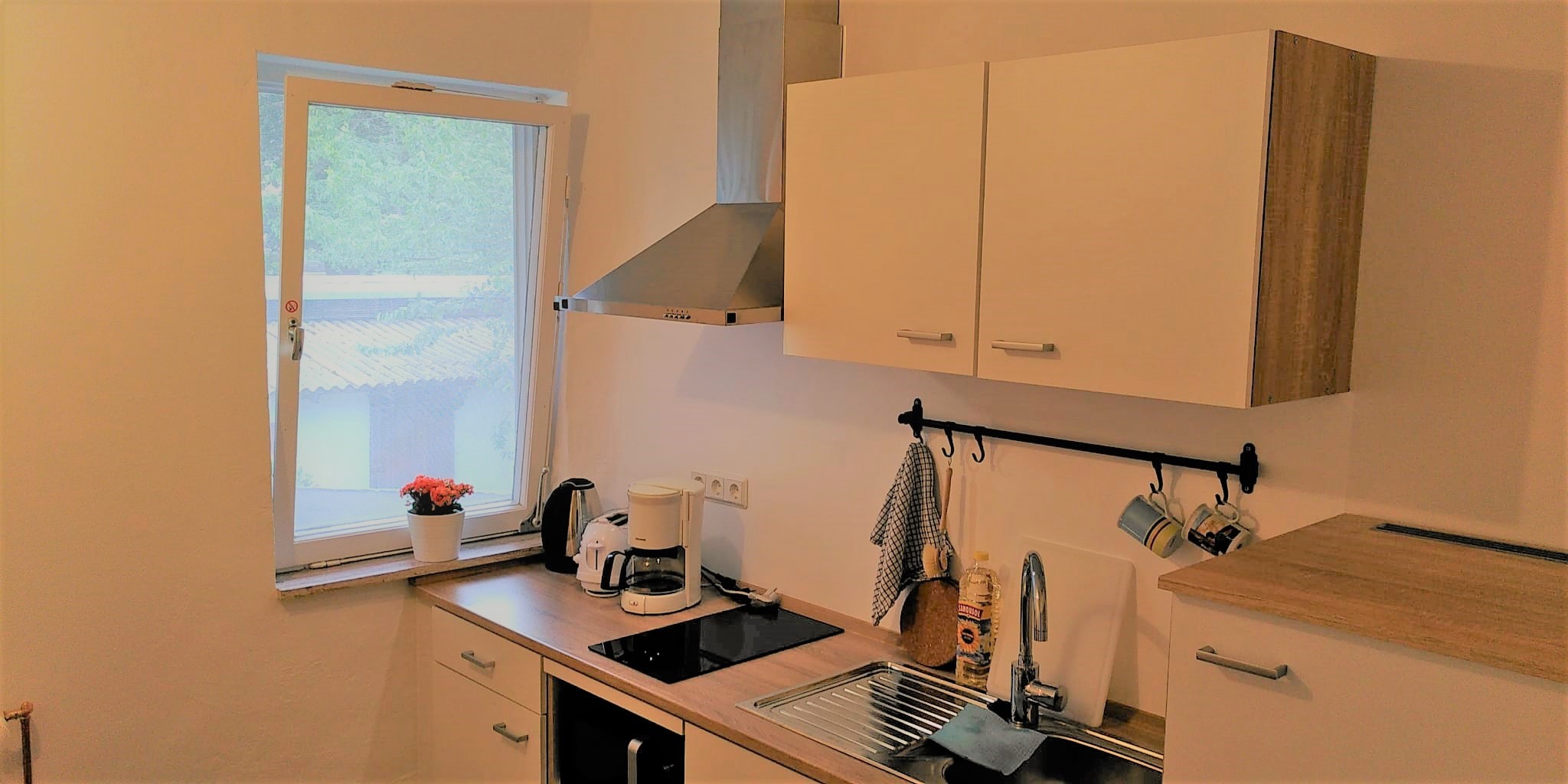 Monteurzimmer und Gemeinschaftsküche im Haus